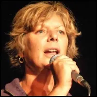 Nathalie Lillo
